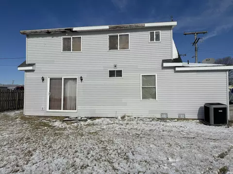 Exterior - 1110 E Lingle St, Fowler, IN 47944 photo 3 of 7