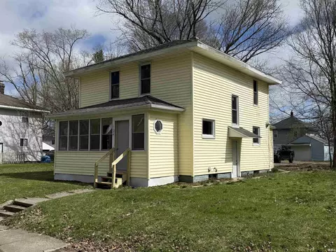 1134 N Johnson St, South Bend, IN 46628