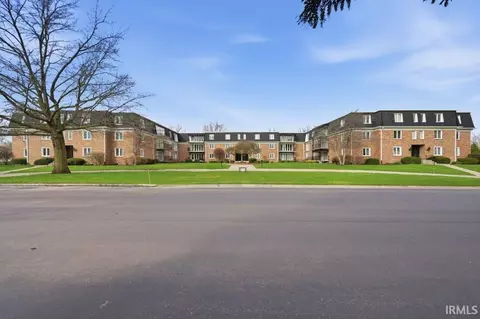 4501 N Wheeling Ave #2-205, Muncie, IN 47304