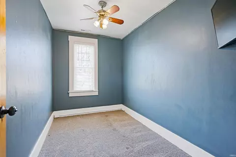 121 W Walnut St, Flora, IN 46929 photo 12