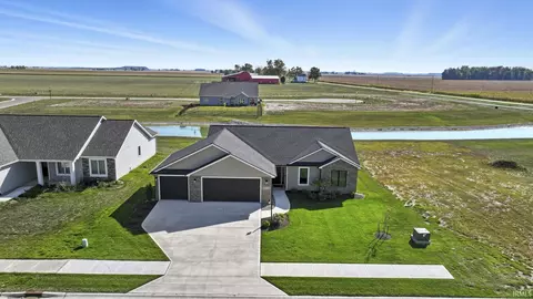 22238 Travertine Run, Woodburn, IN 46797