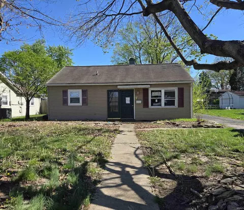 1228 E 3rd St, Mount Vernon, IN 47620