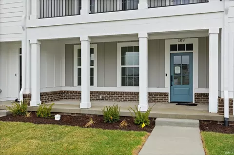 109 Parkerwood Ln, West Lafayette, IN 47906