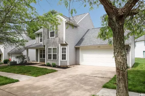 2214 S Sweetbriar Dr, Bloomington, IN 47401