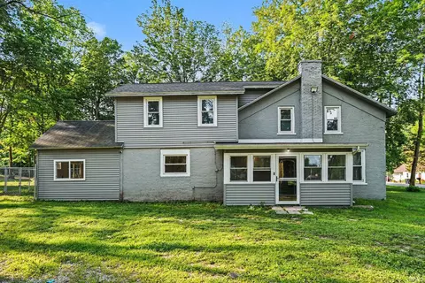 57072 County Road 13, Elkhart, IN 46516