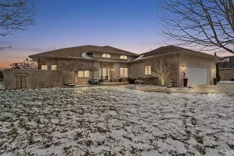 3112 Timber Valley Dr, Kokomo, IN 46902