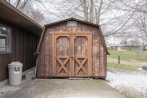 Exterior - 220 N Baum St, Avilla, IN 46710 photo 4 of 8