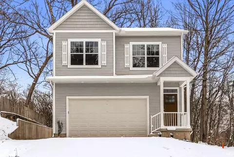 51482 Outer Dr, South Bend, IN 46628