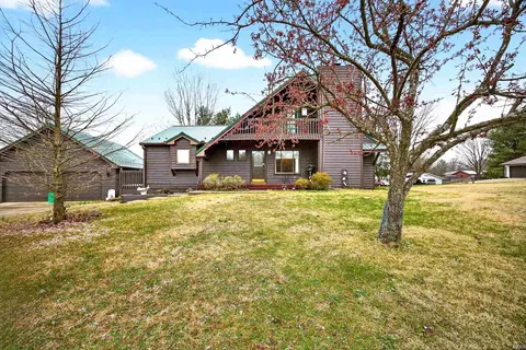 466 David Dr, Bloomfield, IN 47424