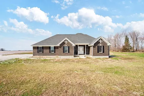 8560 S 200 E, Walton, IN 46994
