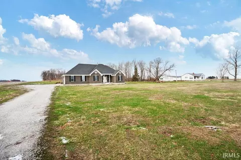 8560 S 200 E, Walton, IN 46994 photo 3