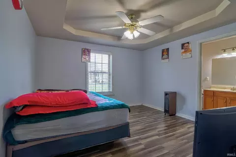 Bedroom - 4180 Timberpoint Ct, Jasper, IN 47546 photo 1 of 9