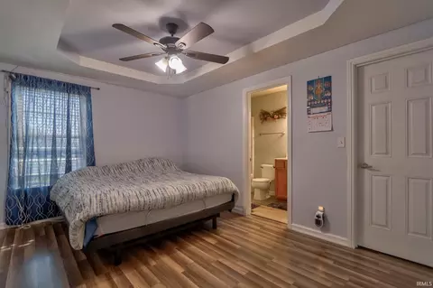 Bedroom - 4180 Timberpoint Ct, Jasper, IN 47546 photo 5 of 9