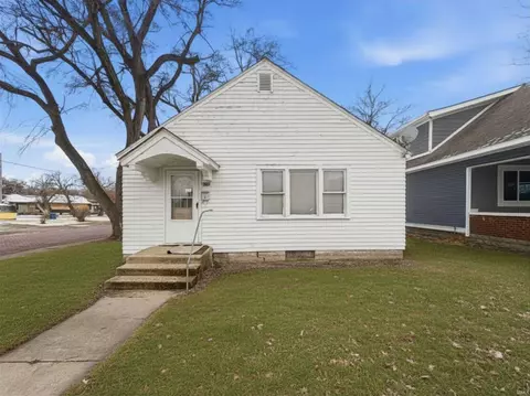 1622 S Washington St, Marion, IN 46953