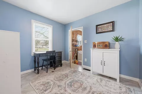 Entry Way - 116 E Andover Ave, Muncie, IN 47303 photo 1 of 1