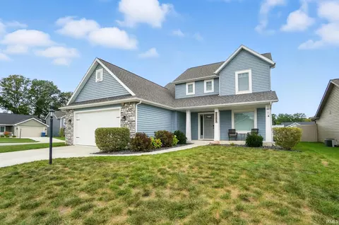 16886 Willow Ridge Trl, Fort Wayne, IN 46845