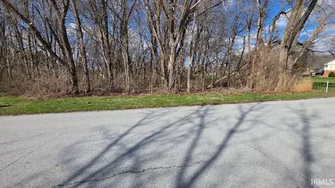 1712 Green Acres Dr, Kokomo, IN 46901