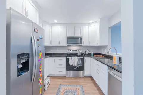 150-152 E Kennedy Ct, Bloomington, IN 47401 photo 7