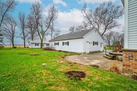 Exterior - 4503 W Yoder Rd, Yoder, IN 46798 photo 4 of 7