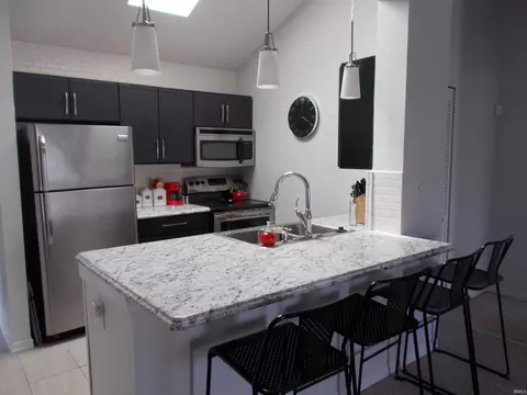 1982 E Bay Pointe Dr #C34, Bloomington, IN 47401 photo 6