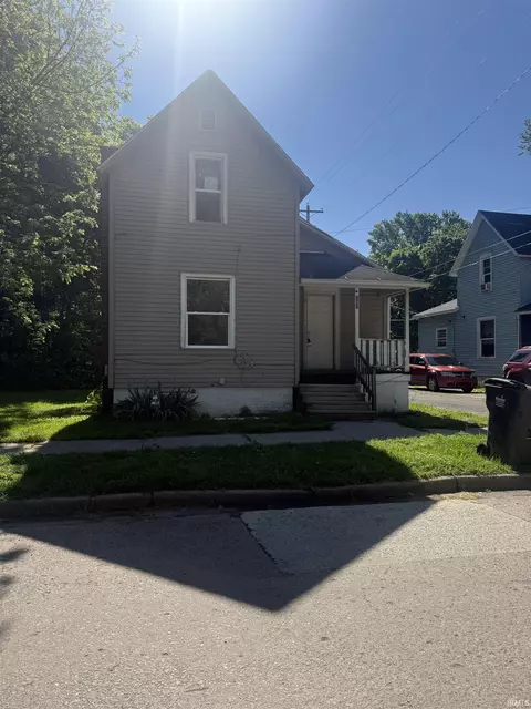 192 N 6th St, Elkhart, IN 46516