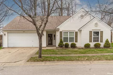 2224 S Sweetbriar Cir, Bloomington, IN 47401