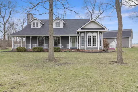 203 Westwood Dr, Hartford City, IN 47348