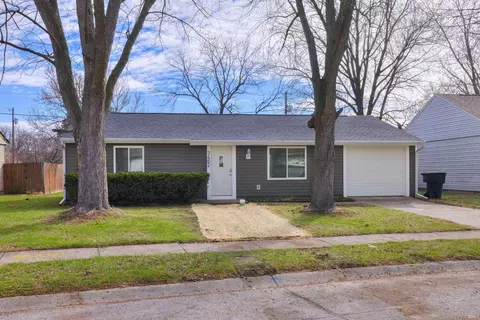 3462 Chaucer Dr, Lafayette, IN 47909