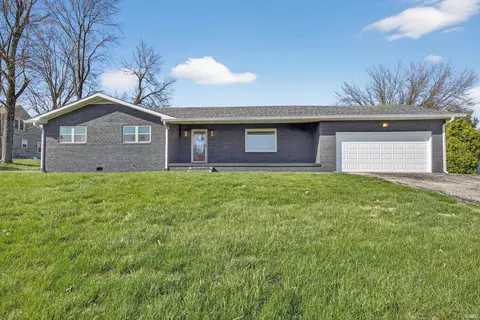 1605 Hancock Ave, Mitchell, IN 47446