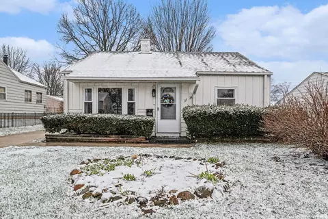 3724 Carroll St, South Bend, IN 46614