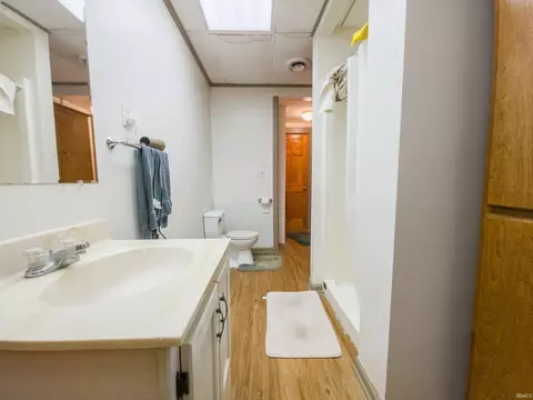 Bath - 200 E Main St, Allendale, IL 62410 photo 3 of 3