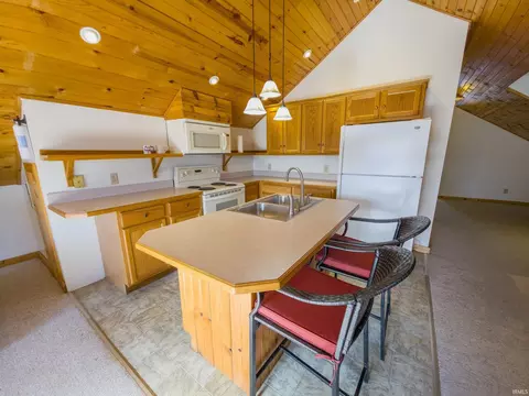 Kitchen - 200 E Main St, Allendale, IL 62410 photo 1 of 3