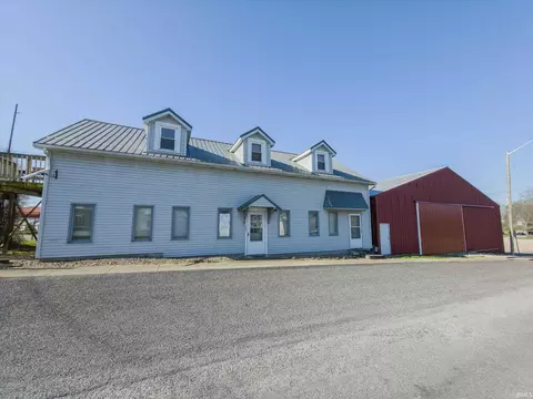 Exterior - 200 E Main St, Allendale, IL 62410 photo 1 of 8