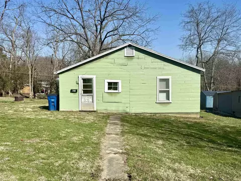 2418 H St, Bedford, IN 47421