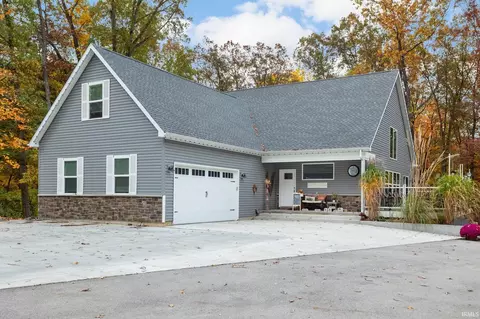 122 Thornbush Dr, West Lafayette, IN 47906