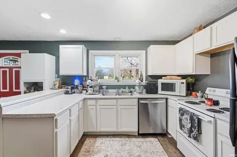 8092 S 300 E, Markleville, IN 46056 photo 6