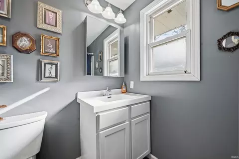 8092 S 300 E, Markleville, IN 46056 photo 13