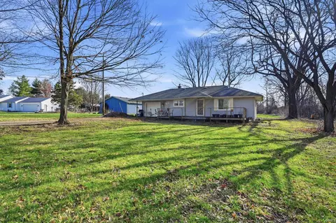 8092 S 300 E, Markleville, IN 46056 photo 3