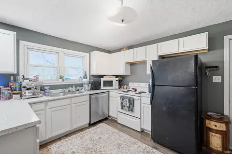 8092 S 300 E, Markleville, IN 46056 photo 7