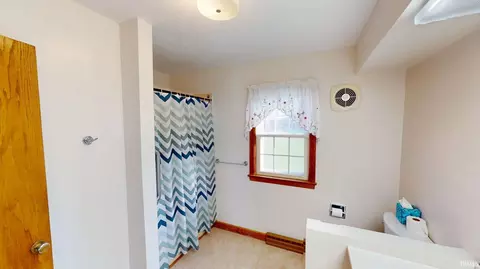Bath - 421 W Eighth St, Jasper, IN 47546 photo 2 of 4