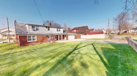 Exterior - 421 W Eighth St, Jasper, IN 47546 photo 3 of 4