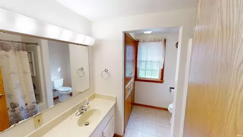 Bath - 421 W Eighth St, Jasper, IN 47546 photo 3 of 4