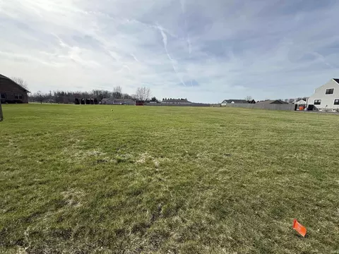 591 N Us Highway 35, Winamac, IN 46996