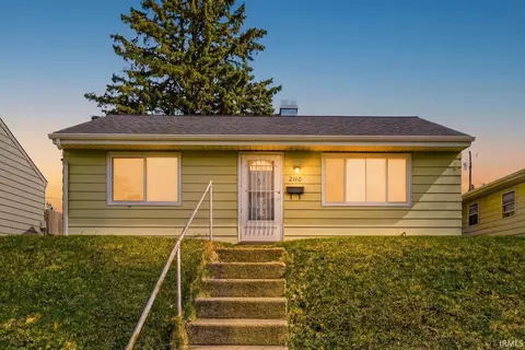 2110 S Gertrude St, South Bend, IN 46613