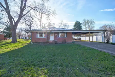 326 S 5th St, Rockport, IN 47635