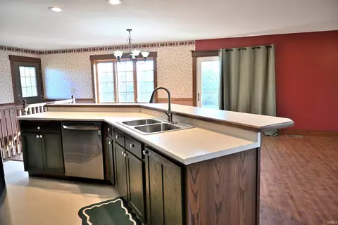 999 E 520 N Rd, Jasper, IN 47546 photo 3