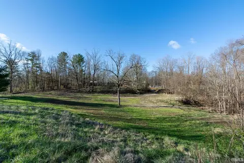 3802 S Knightridge Rd, Bloomington, IN 47401