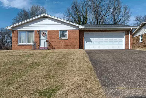 1300 Western Hills Dr, Evansville, IN 47720