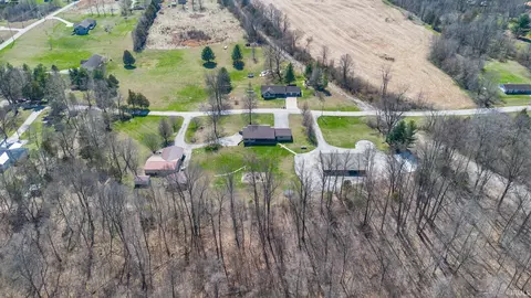 View/Area - 525 Boone Ln, Mitchell, IN 47446 photo 5 of 7