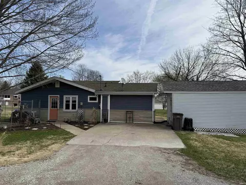 624 N Fifth St, North Webster, IN 46555
